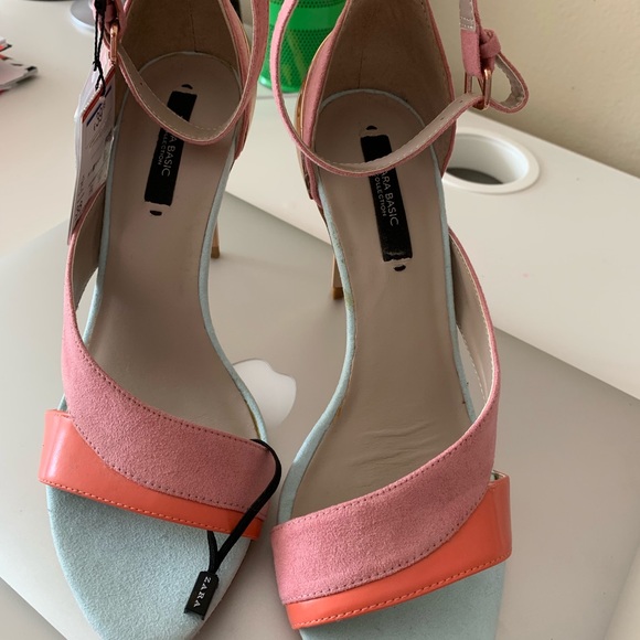 Zara Pink Gold heels NEW MOVING OUT - Picture 4 of 5